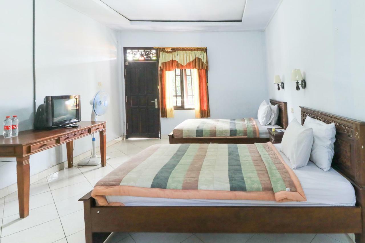 Gianyar Hotel Экстерьер фото