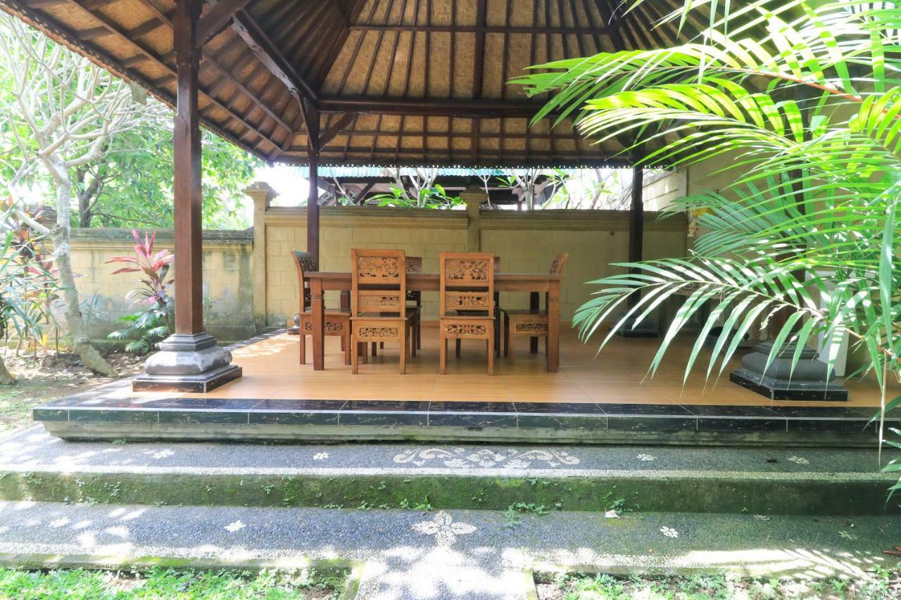 Gianyar Hotel Экстерьер фото