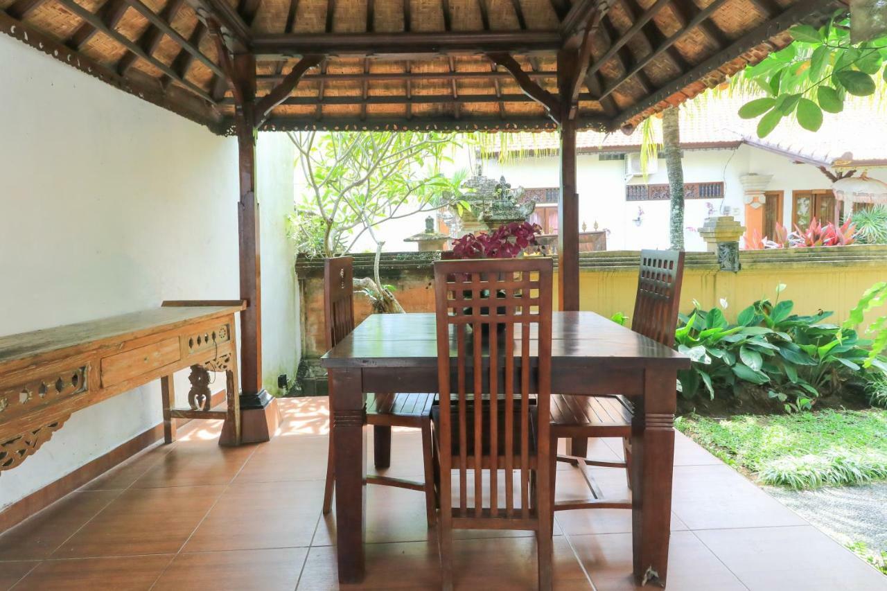 Gianyar Hotel Экстерьер фото