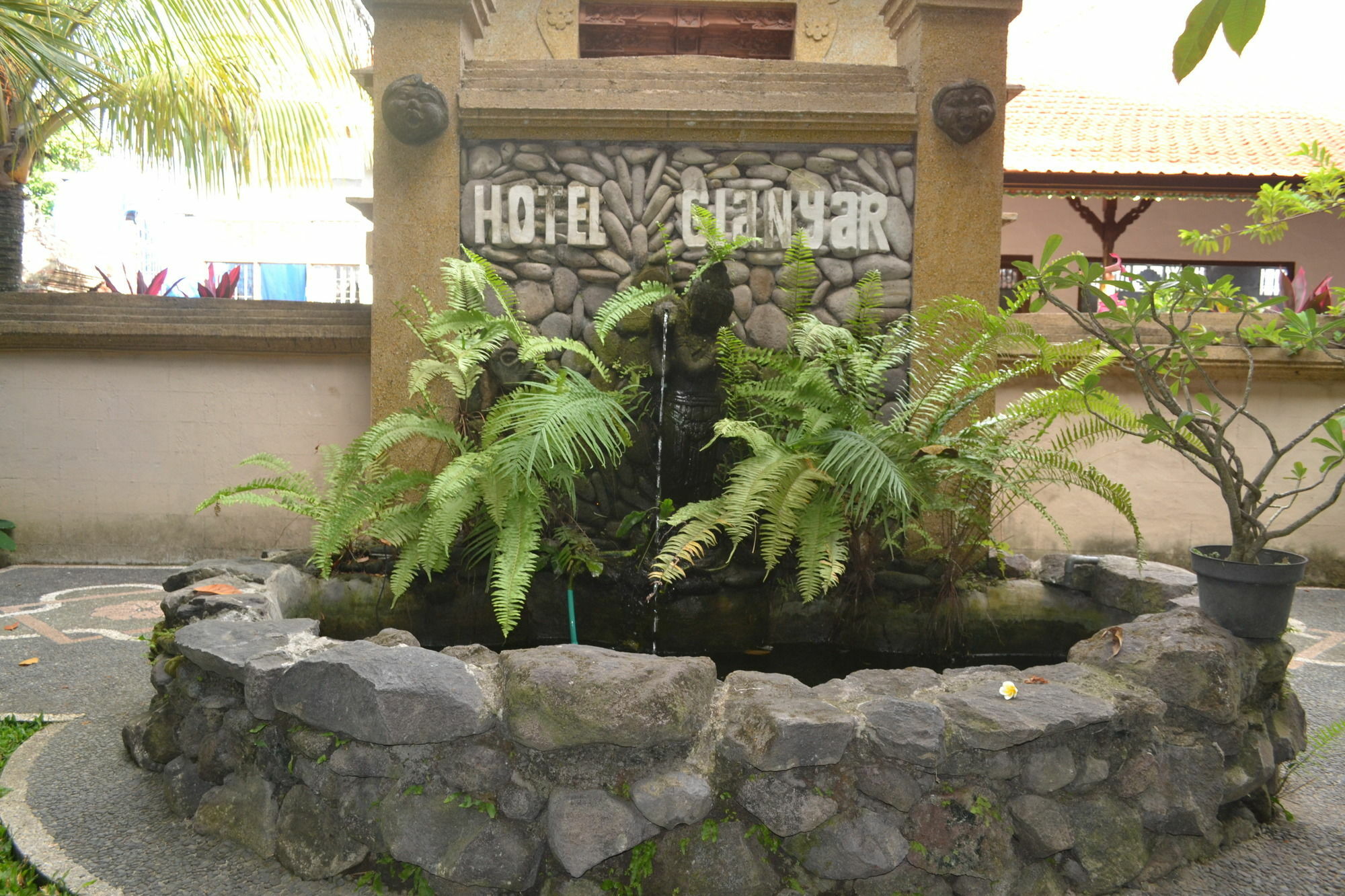 Gianyar Hotel Экстерьер фото