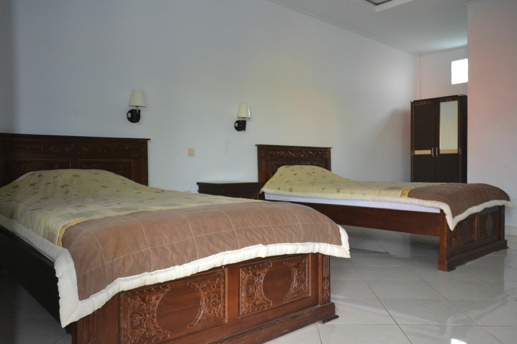 Gianyar Hotel Экстерьер фото